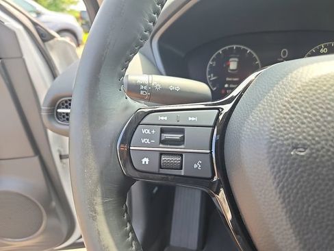 Used 2024 Honda HR-V EX-L image 21