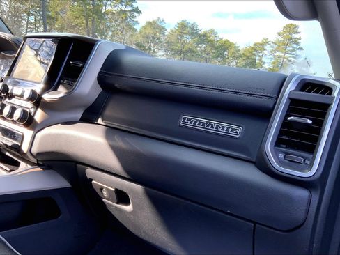 Used 2022 RAM 1500 Laramie image 18