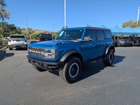 Used 2023 Ford Bronco Badlands AWD/4WD image 9