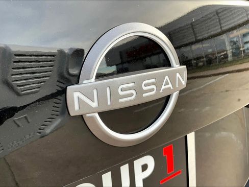 Used 2024 Nissan Sentra SV image 28