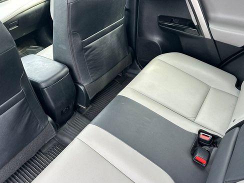 Used 2018 Toyota RAV4 Limited w/ Advanced Technology Package AWD/4WD image 9