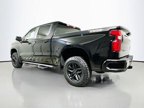 Used 2021 Chevrolet Silverado 1500 LT Trail Boss w/ Bed Protection Package image 5