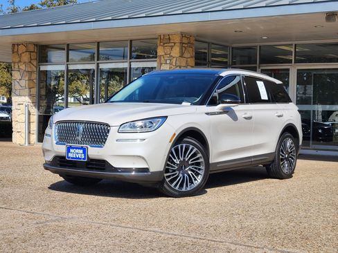 Used 2022 Lincoln Corsair Reserve w/ Equipment Group 201A image 1