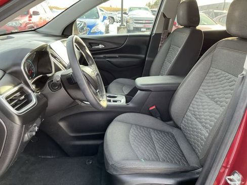 Used 2018 Chevrolet Equinox LT w/ Sun & Infotainment Package image 15