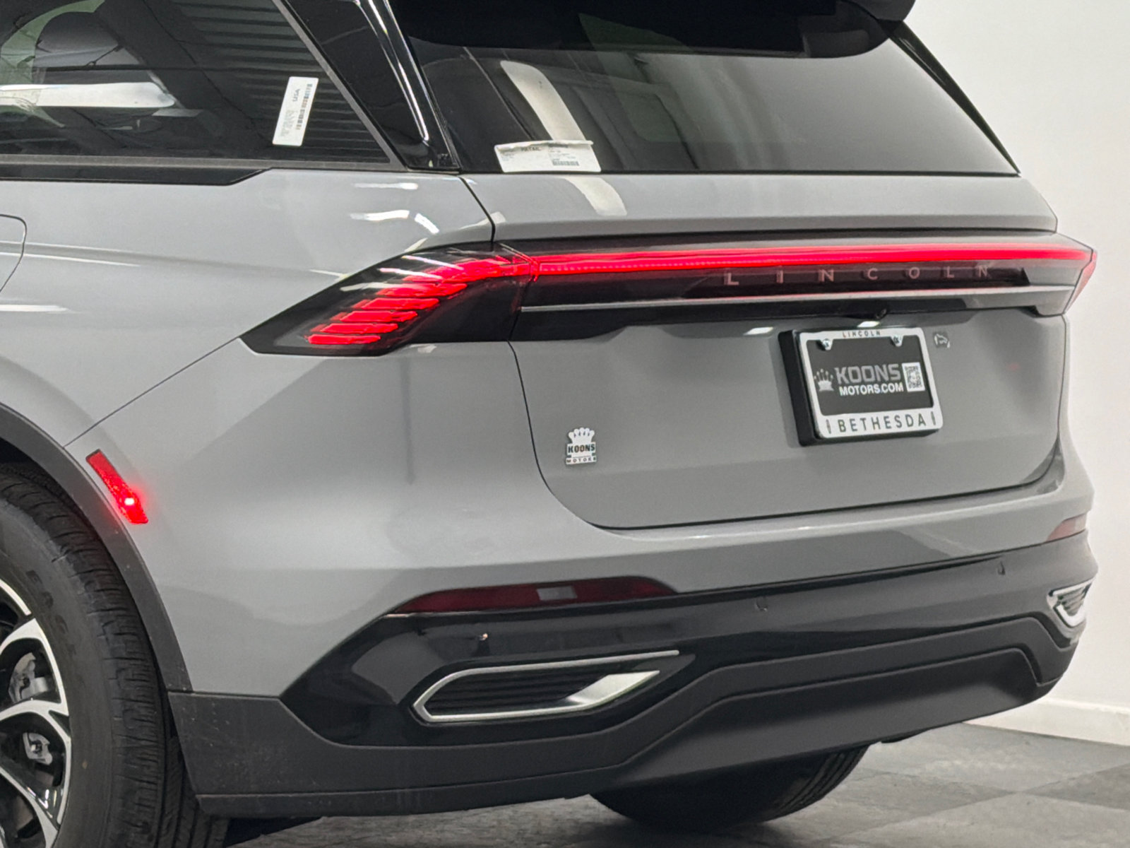 New 2026 Lincoln Nautilus Premier AWD/4WD image 7