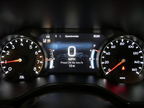 New 2026 Jeep Compass Latitude w/ Sun and Sound Group image 16