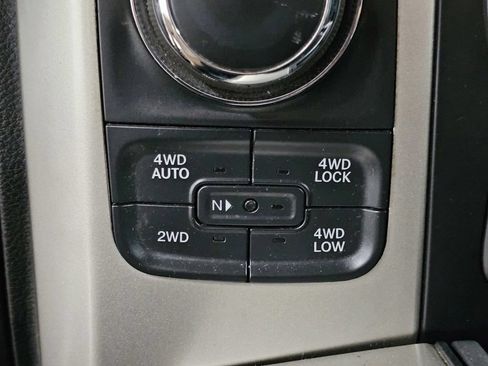 Used 2015 RAM 1500 Big Horn AWD/4WD image 23