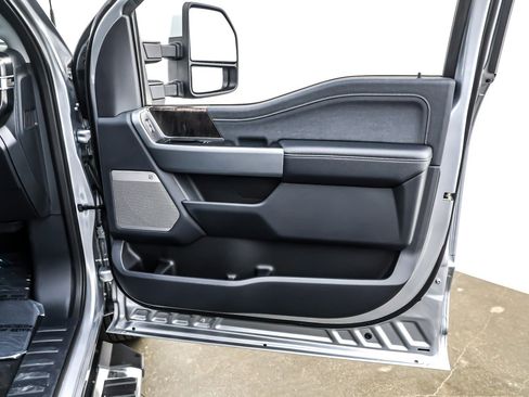 Used 2023 Ford F350 Lariat w/ Camper Package image 24