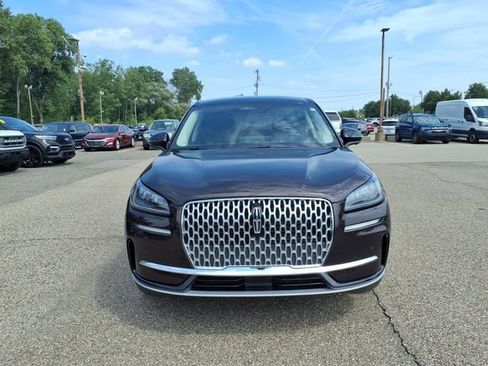 Used 2023 Lincoln Corsair AWD w/ Equipment Group 101A image 2