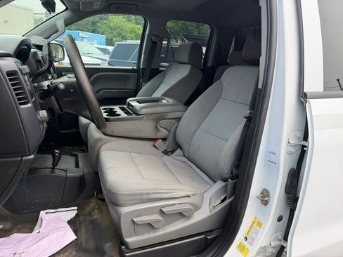 Used 2019 Chevrolet Silverado 1500 W/T w/ WT Convenience Package AWD/4WD image 8