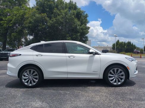 Used 2025 Buick Envista Avenir FWD image 3