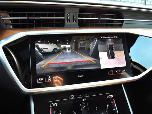 Used 2022 Audi A6 Premium Plus image 27