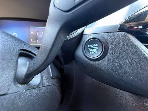 Used 2024 Ford Escape Active AWD/4WD image 33