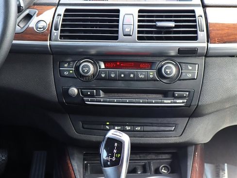Used 2012 BMW X5 xDrive50i AWD/4WD image 12