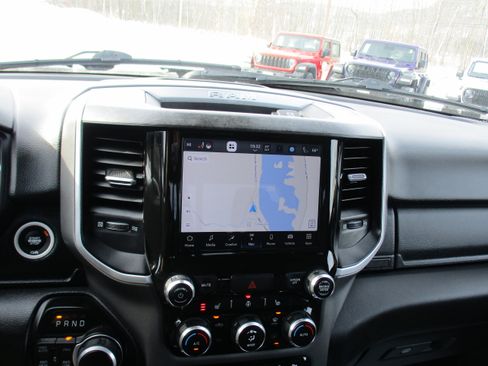 Certified 2022 RAM 1500 Big Horn image 17