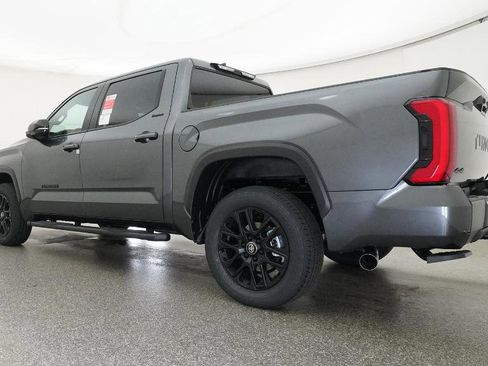New 2026 Toyota Tundra Limited AWD/4WD image 32