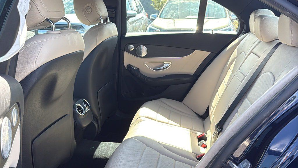 Used 2021 Mercedes-Benz C 300 4MATIC Sedan image 25