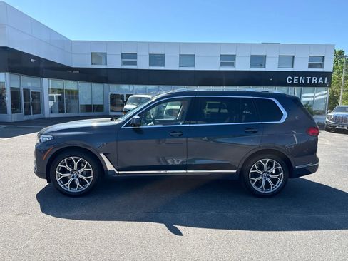 Used 2021 BMW X7 xDrive40i w/ Premium Package AWD/4WD image 2