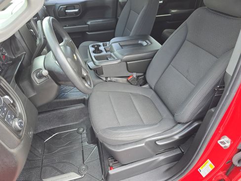 Used 2020 Chevrolet Silverado 1500 Custom w/ Custom Value Package image 27