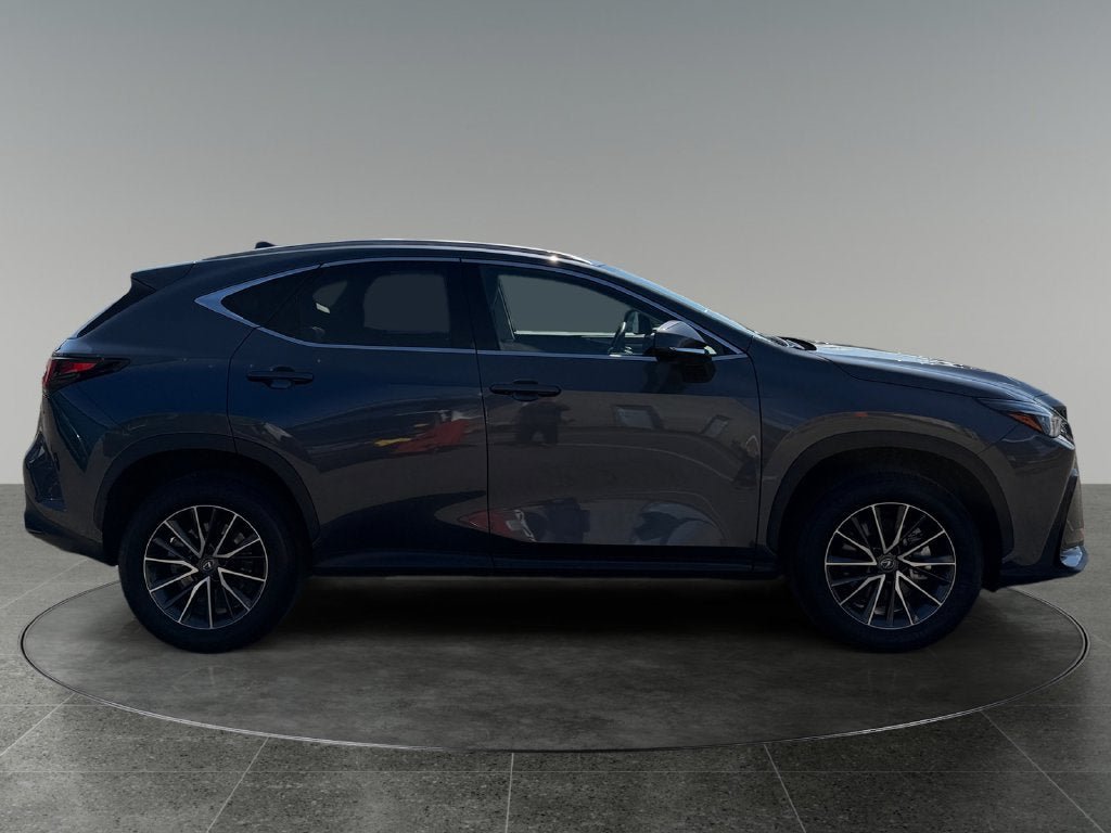 Used 2024 Lexus NX 350h AWD image 10