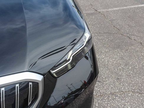 New 2026 BMW 530i w/ Convenience Package RWD image 10