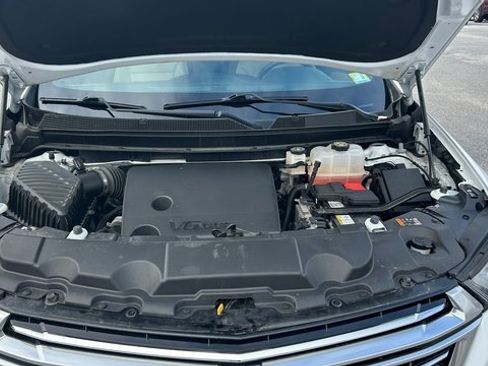 Certified 2023 Chevrolet Traverse Premier image 60