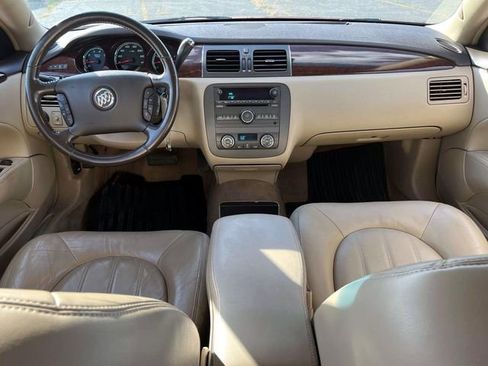 Used 2009 Buick Lucerne CXL image 12
