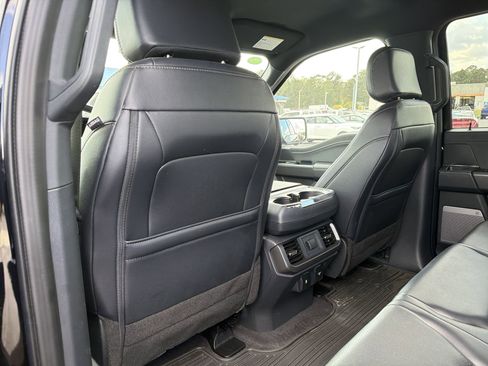 Certified 2025 Ford F150 Lariat w/ Equipment Group 501A Mid image 21