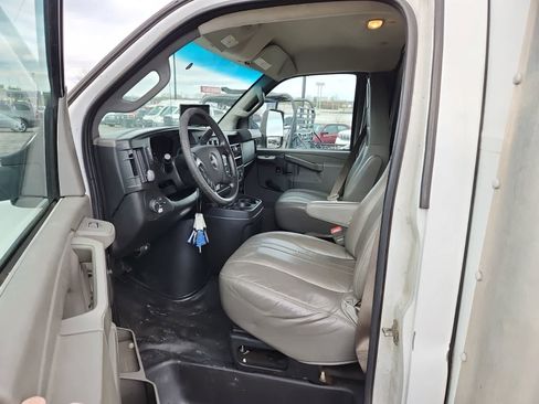 Used 2016 GMC Savana 3500 3500 Van 177 image 14