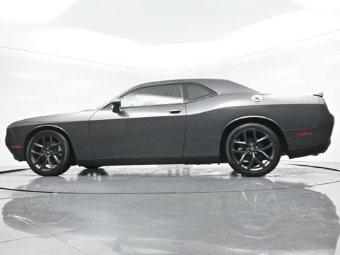 Used 2022 Dodge Challenger GT RWD image 40