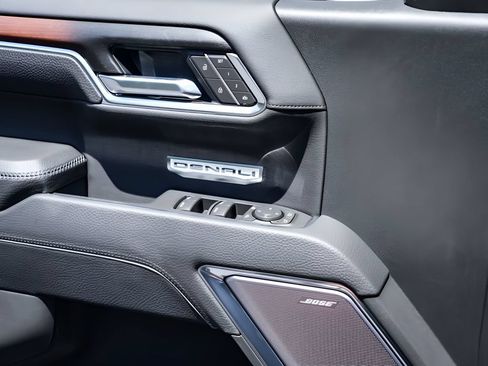New 2026 GMC Sierra 1500 Denali w/ Denali Reserve Package AWD/4WD image 20