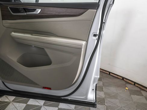 New 2026 Volkswagen Atlas SEL image 48