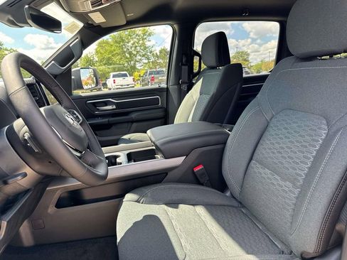 New 2025 RAM 1500 Big Horn AWD/4WD image 14