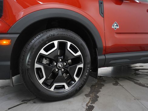 Used 2022 Ford Bronco Sport Outer Banks w/ Tech Package image 26