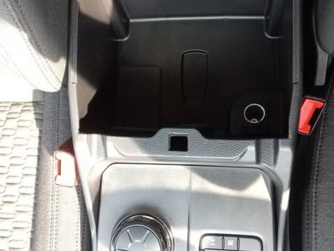 New 2025 Ford Ranger XLT w/ Equipment Group 301A High image 18