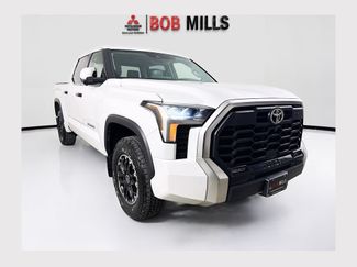 Used 2022 Toyota Tundra Limited AWD/4WD video 1