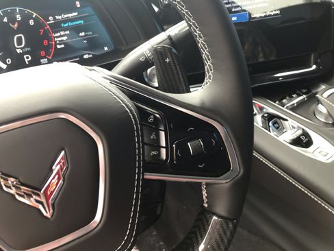 New 2025 Chevrolet Corvette Z06 image 17