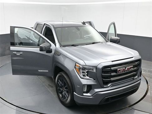 Used 2020 GMC Sierra 1500 Elevation w/ Elevation Value Package image 48