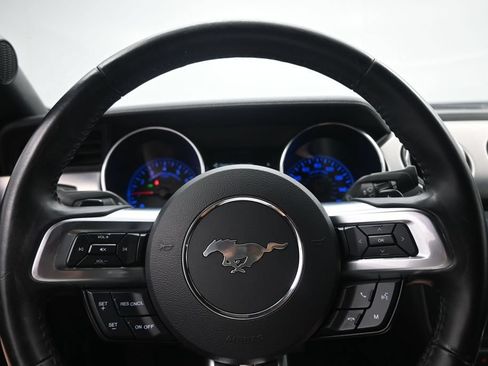 Used 2018 Ford Mustang GT Premium RWD image 14