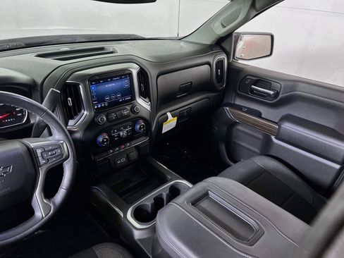 Used 2022 Chevrolet Silverado 1500 LT Trail Boss AWD/4WD image 21