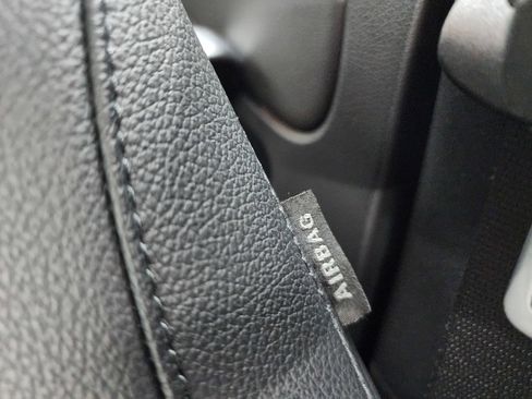 Used 2025 Mercedes-Benz CLA 250 4MATIC image 41