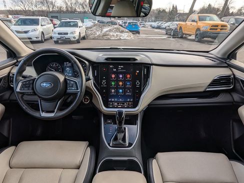 Used 2024 Subaru Outback Limited image 2