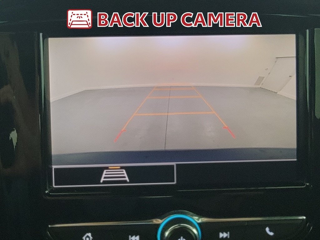 Used 2023 Chevrolet Traverse LT FWD image 20