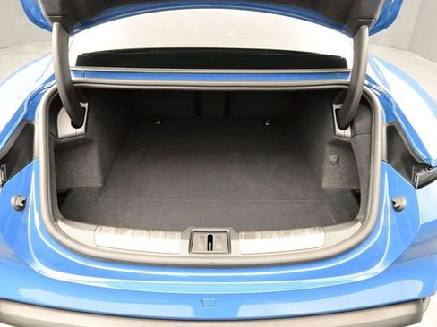 Certified 2025 Porsche Taycan AWD/4WD image 15