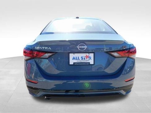 Used 2025 Nissan Sentra SR image 8