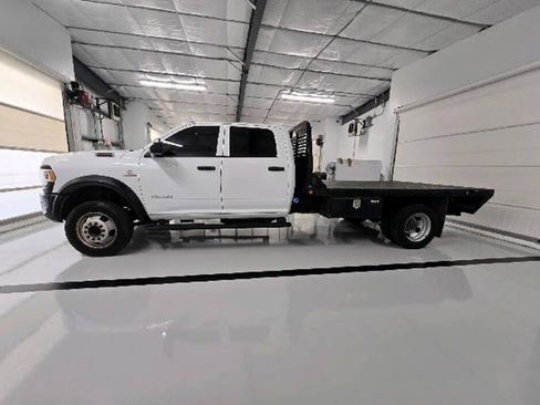Used 2022 RAM 5500 Tradesman w/ Max Tow Package AWD/4WD image 5