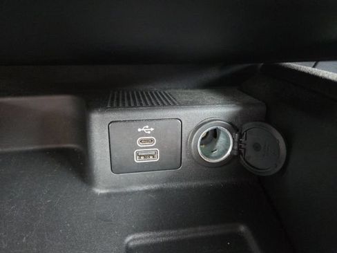 Used 2025 Ford Escape ST-Line FWD image 30