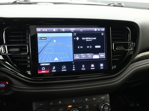 Used 2024 Dodge Durango SRT image 16