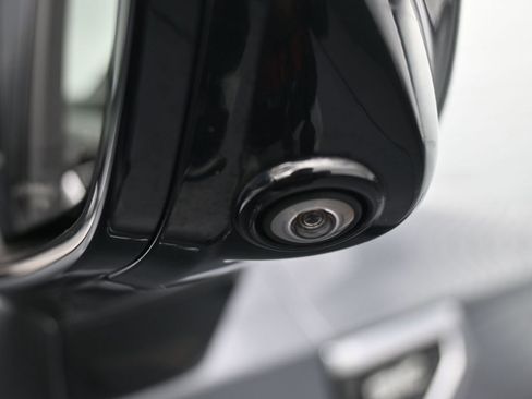 Used 2022 GMC Yukon Denali w/ Denali Premium Package image 57