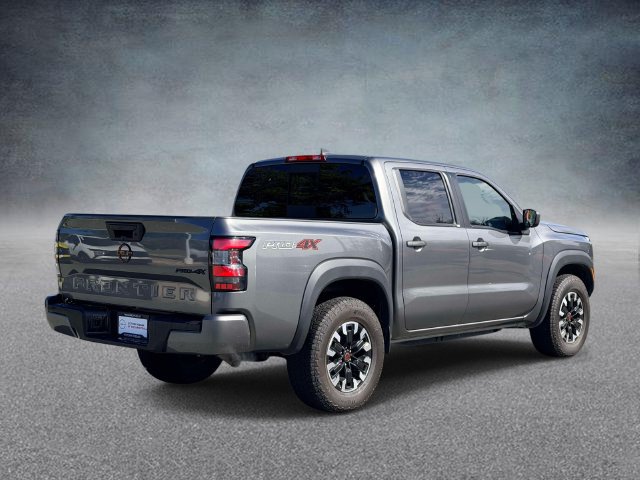 Used 2024 Nissan Frontier PRO-4X AWD/4WD image 2